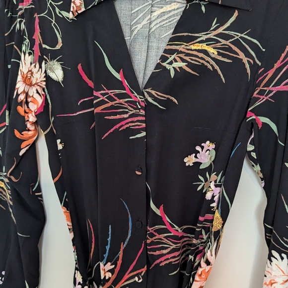 H&M Floral Button Up Dress Size Small - Picture 4 of 5